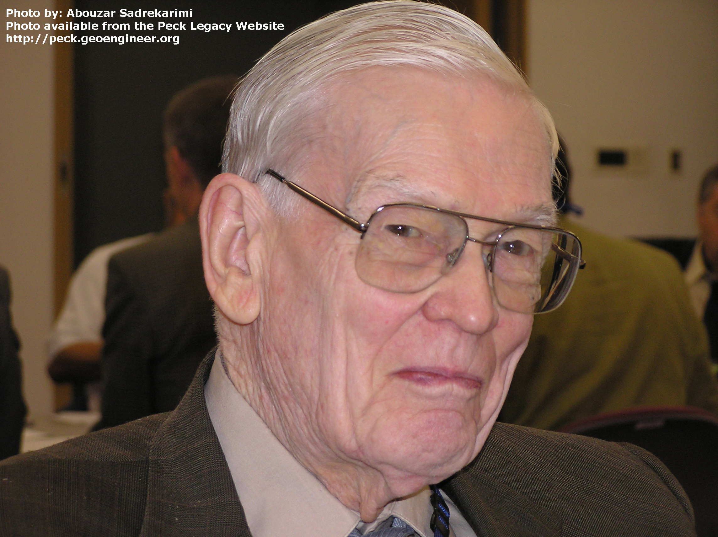 Photo#105: 16th ICSMGE, Professor Peck.
